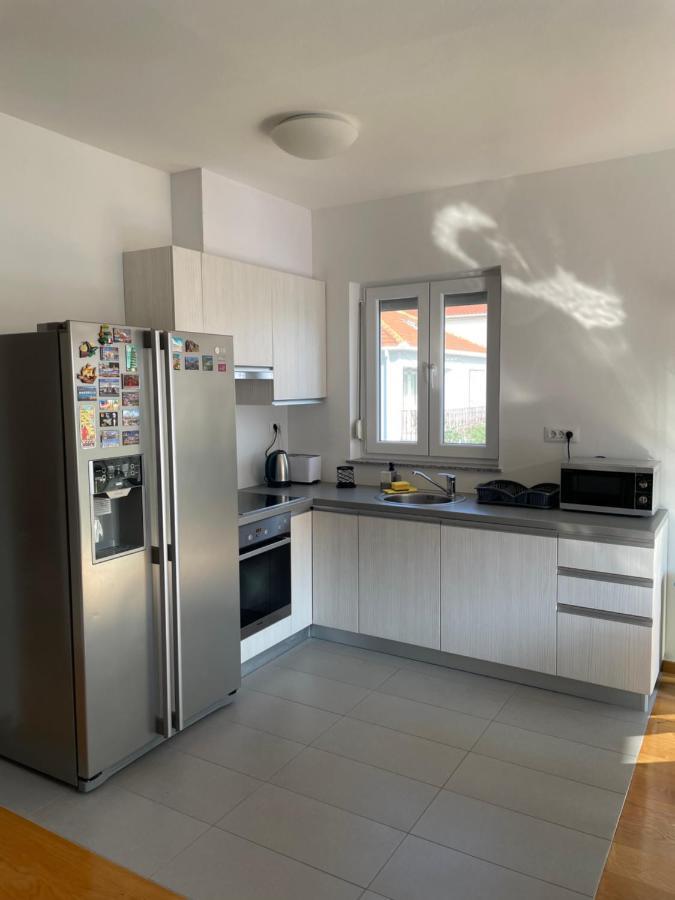La Storia - Holiday Apartment House Zara Esterno foto